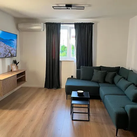 New Apartment Simba, Pula Extérieur photo