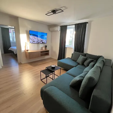 New Apartment Simba, Pula Extérieur photo